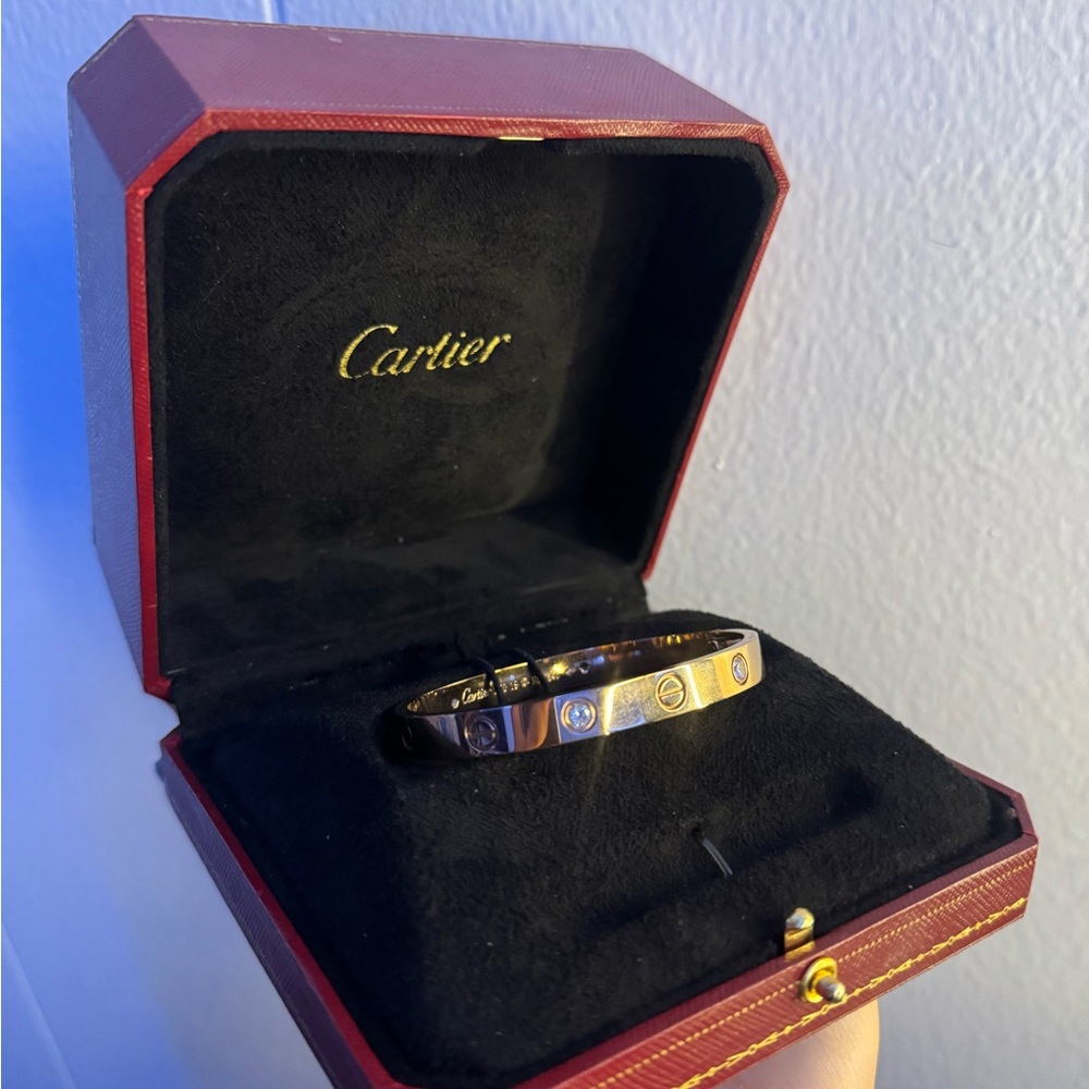 Cartier love bracelet